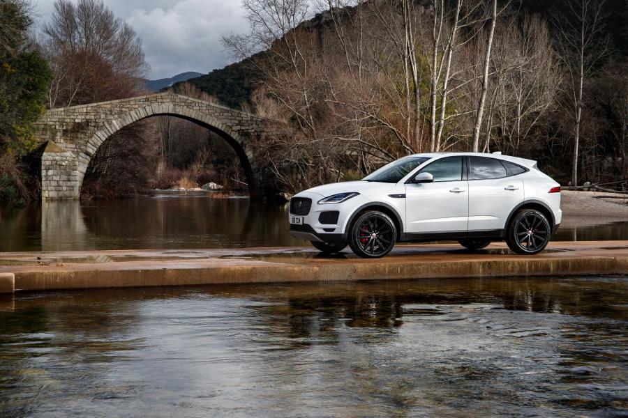  Jaguar E-Pace D240 AWD 2017 года  (WW) (фото 40 из 40)